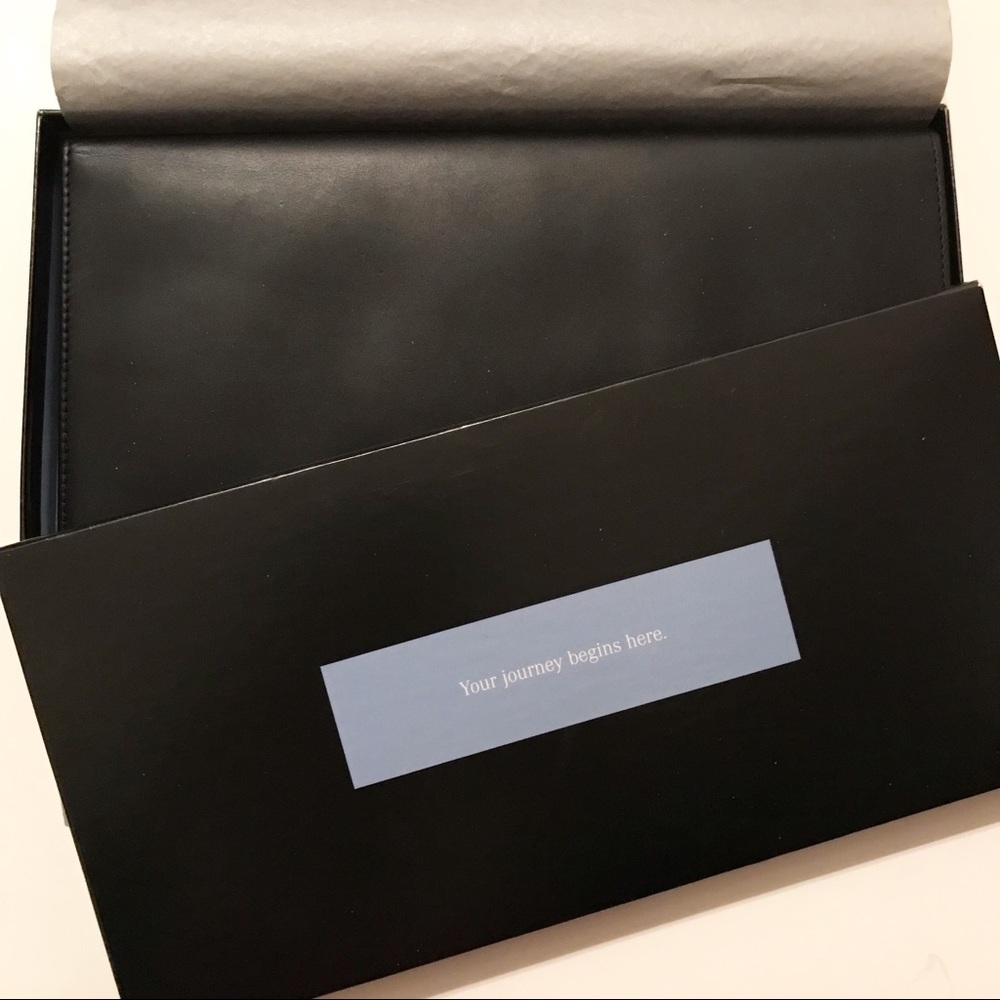 Mercedes Benz long wallet. - Picture 3 of 7